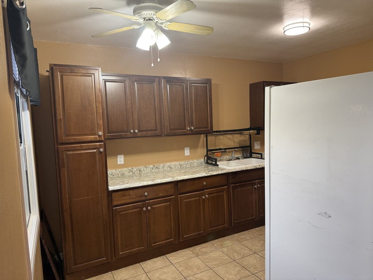 1873 Patricia Ave. - Photo 3 of 26