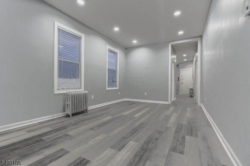 89 Sheridan St - Photo 6 of 11