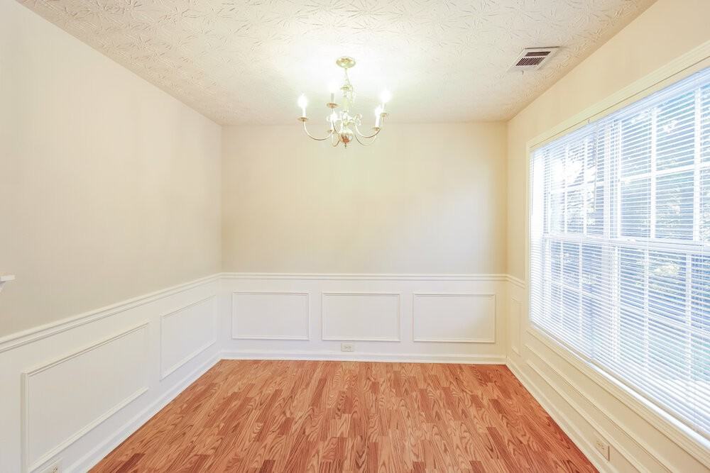 740 Shadow Lake Dr - Photo 6 of 17
