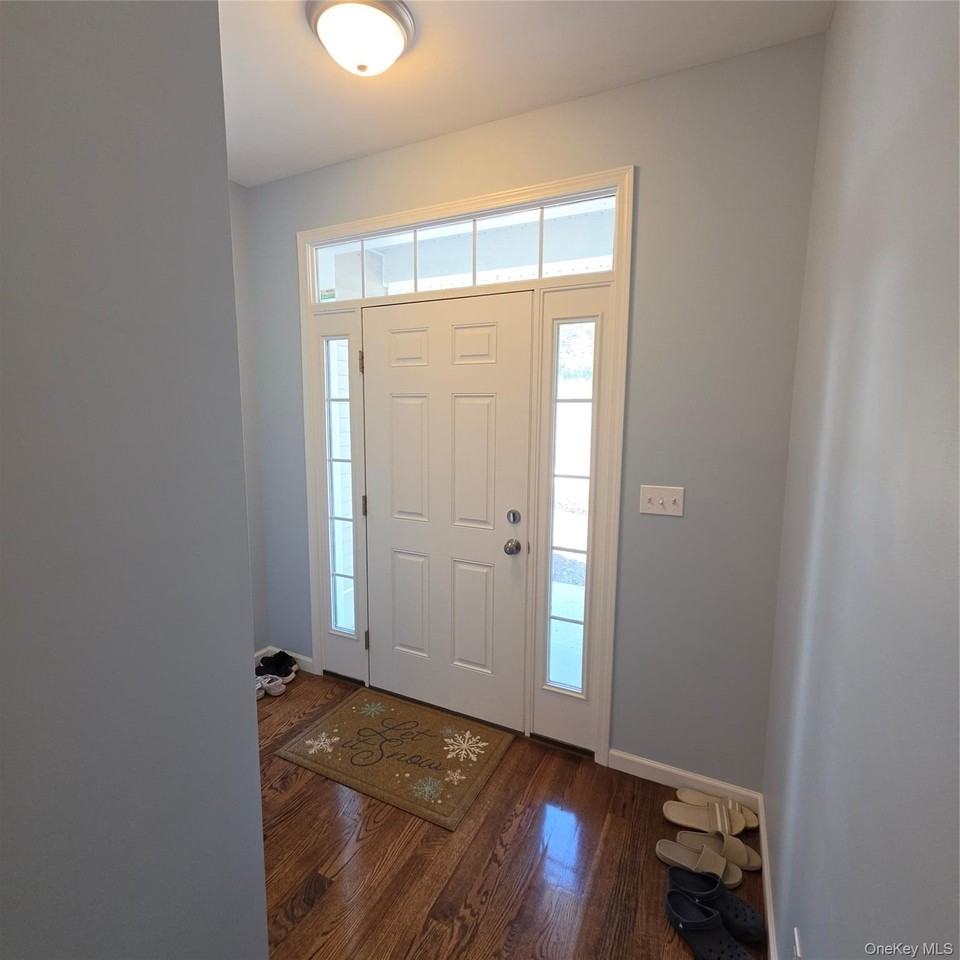 31 Pinto Rd W - Photo 2 of 27