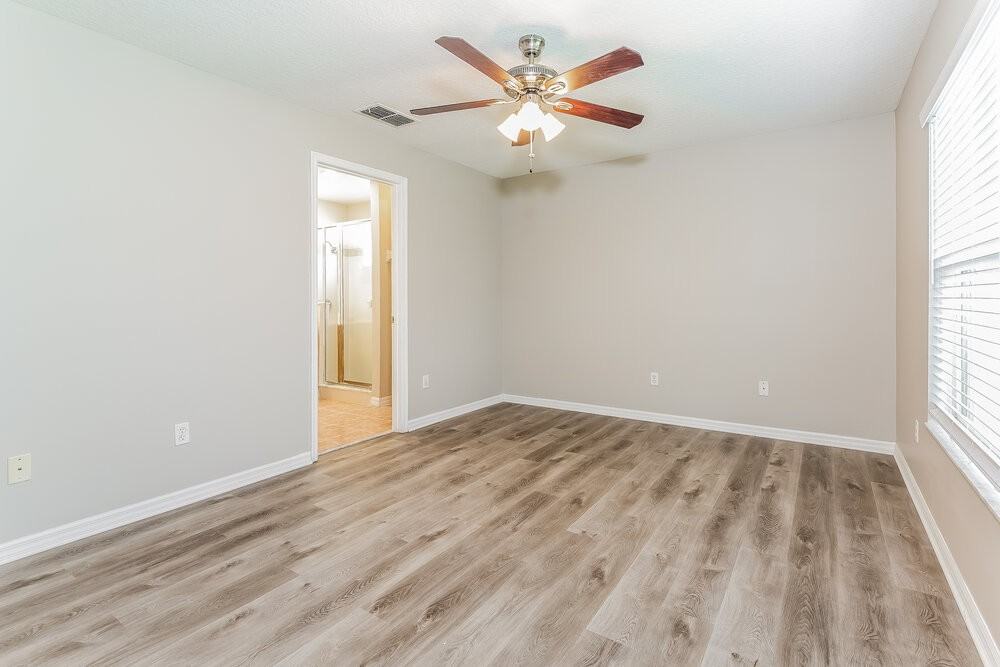 2221 Heathwood Cir - Photo 7 of 14