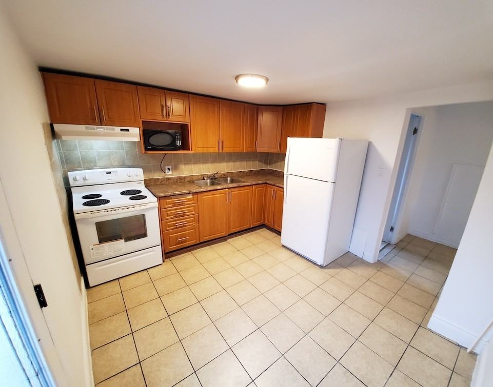 418 Margueretta Street - Photo 2 of 12