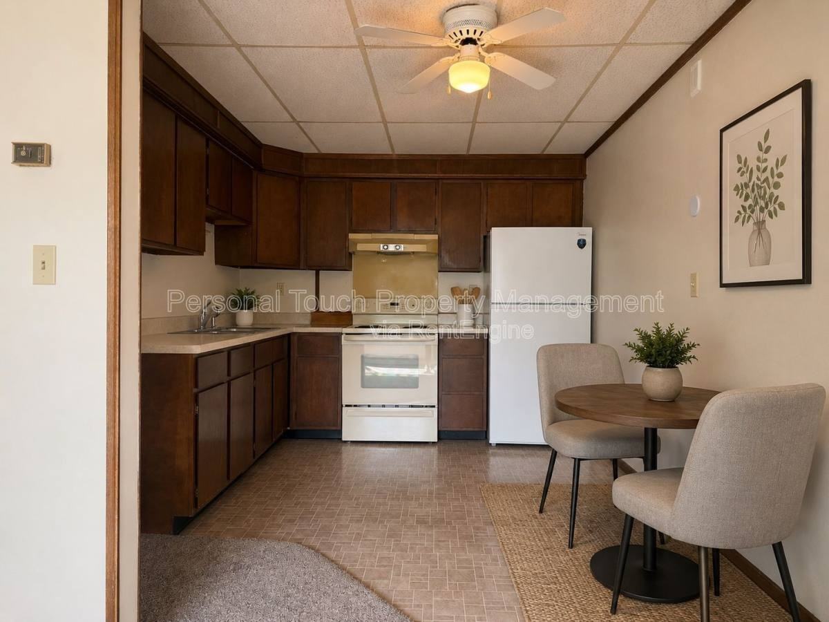 911 Western Rd #5 - Photo 5 of 10