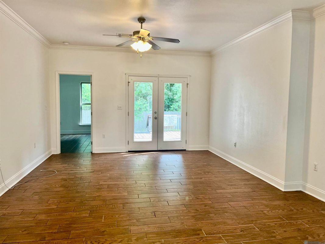 10836 Field Pointe Dr - Photo 4 of 12