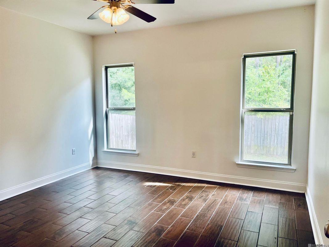 10836 Field Pointe Dr - Photo 5 of 12