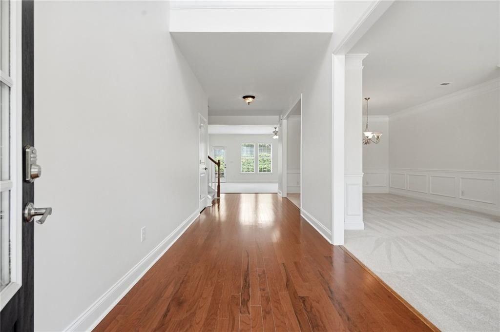 3320 Pebble Ridge Ln - Photo 3 of 45