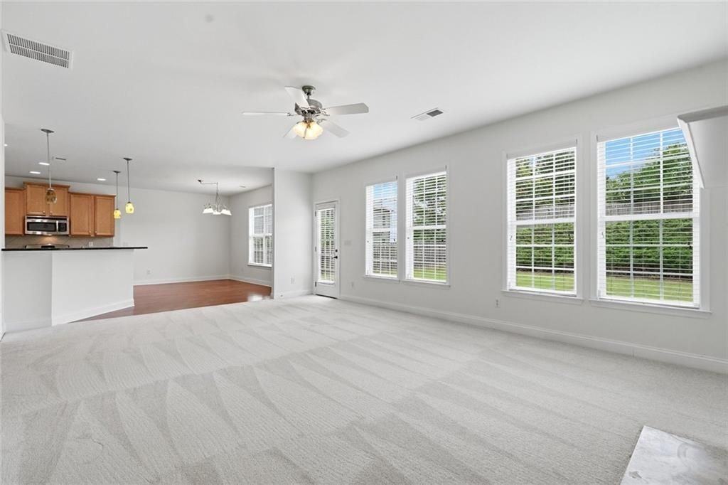 3320 Pebble Ridge Ln - Photo 7 of 45
