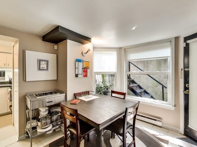 205 Seaton Street - Photo 5 of 12