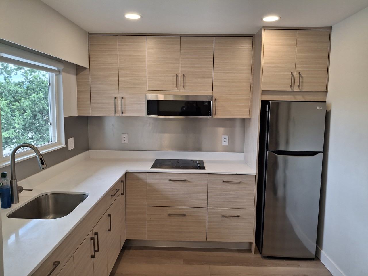8691 Armstrong Avenue - Photo 4 of 9