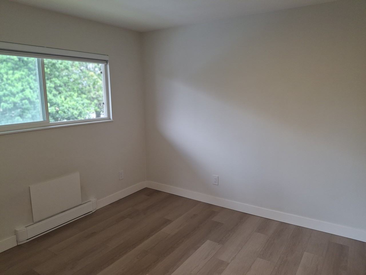 8691 Armstrong Avenue - Photo 5 of 9