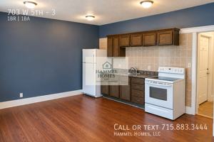 featured image of 703 W 5th St #3