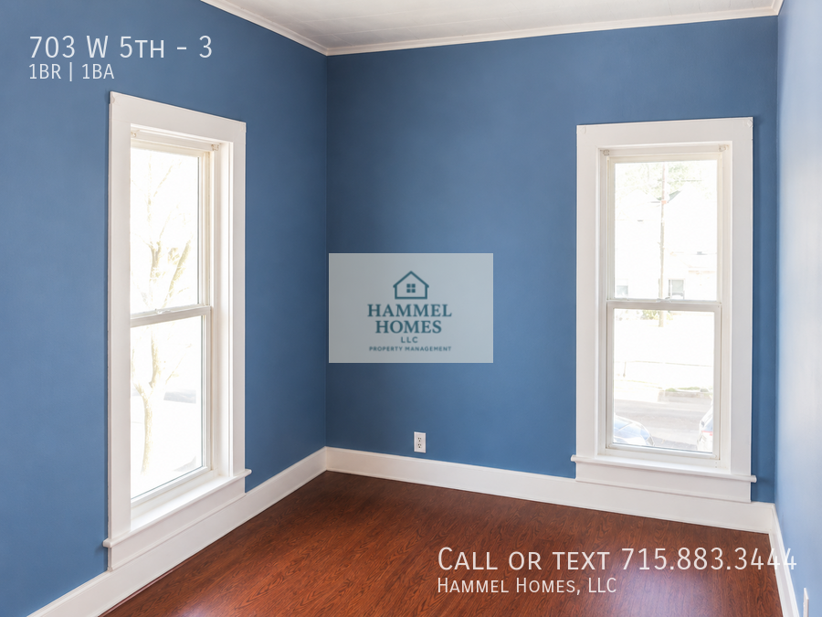 703 W 5th St #3 - Photo 5 of 14
