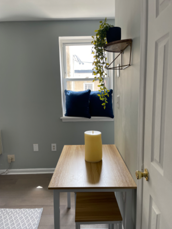 1037 W Baltimore St #APTD - Photo 5 of 13