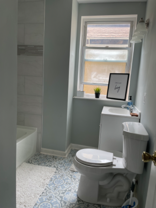 1037 W Baltimore St #APTD - Photo 6 of 13