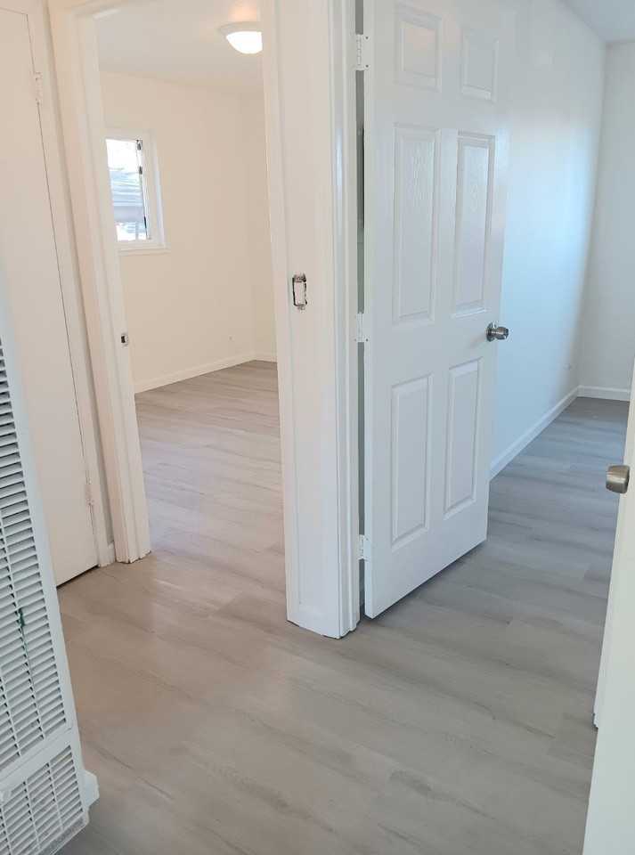 1106 Edsel Dr #2 - Photo 3 of 6