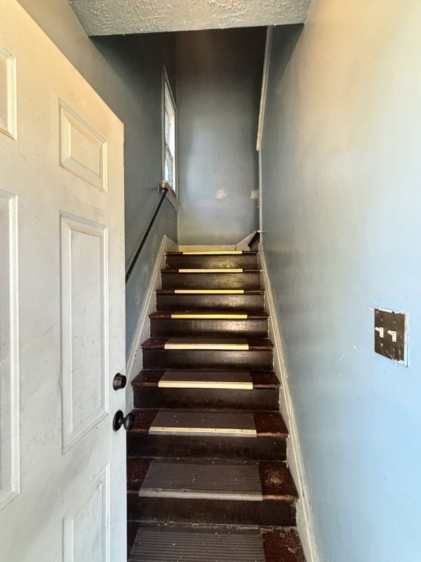 3954 Saint Clair St #2 - Photo 2 of 7