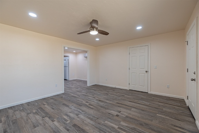 1510 Nw 8th St #1510 - Photo 5 of 19