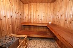 3132 Minnehaha Ct - Photo 2 of 6