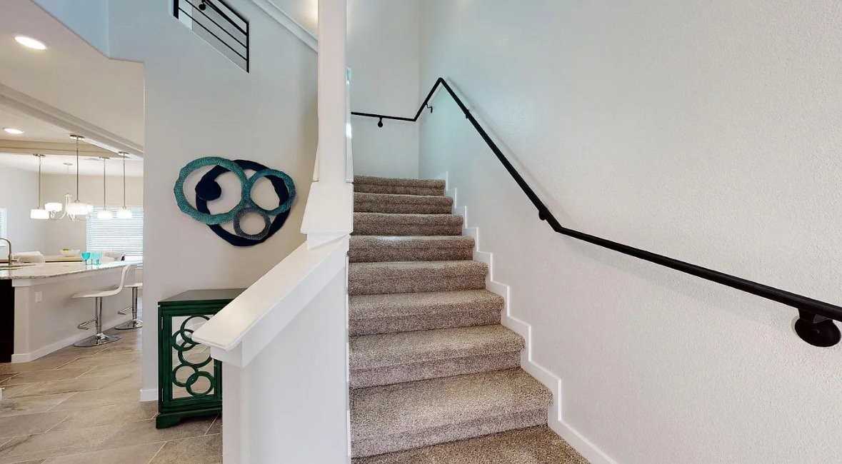 12661 Kingsbury Ave - Photo 6 of 16