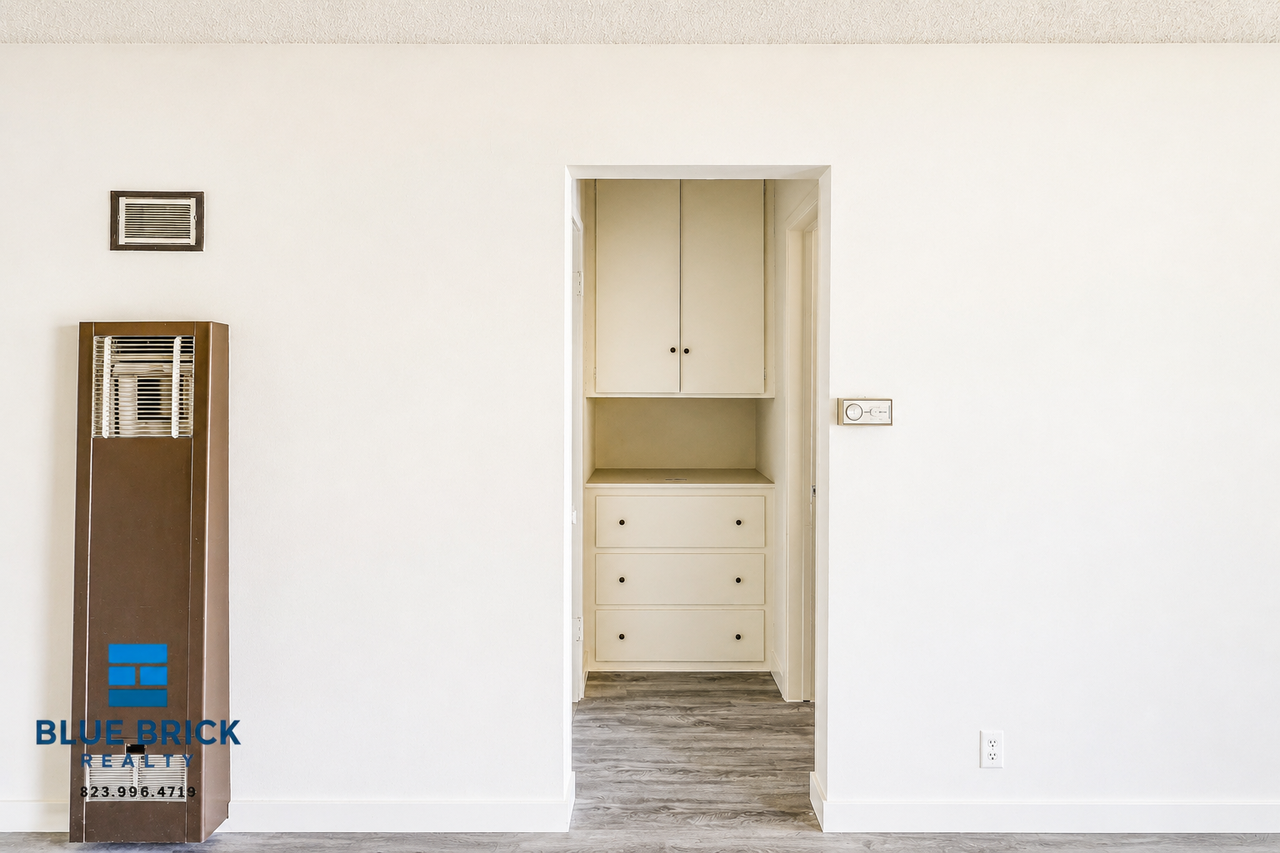 1055 N El Centro Ave #8 - Photo 7 of 16
