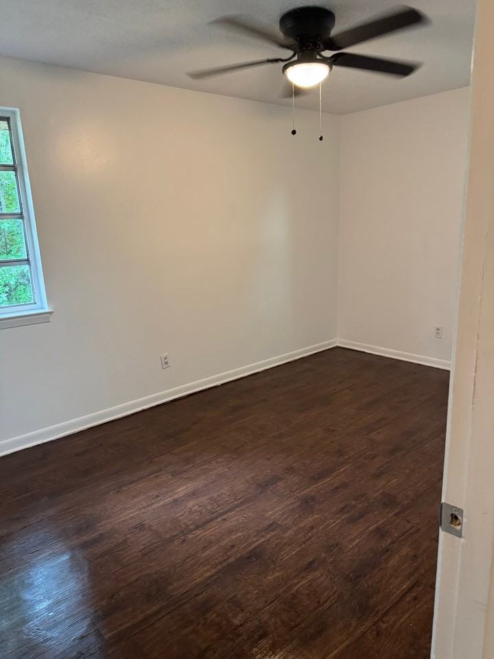 13 Arrowhead Ct - Photo 7 of 9