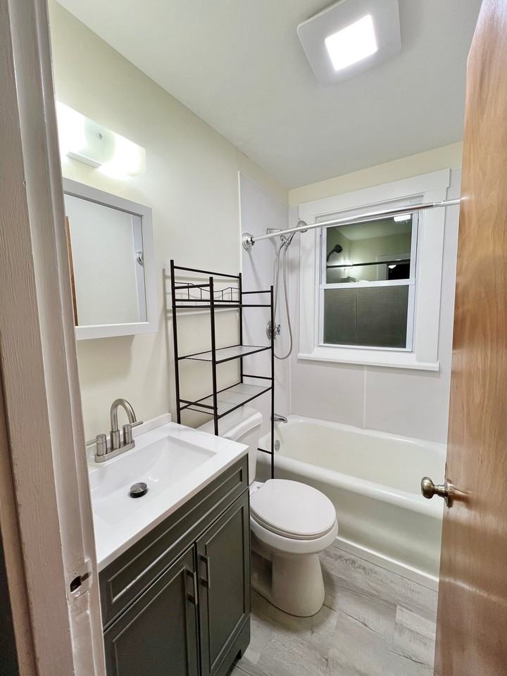 52 Swift St #2 - Photo 4 of 9