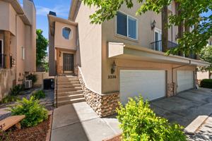 featured image of 2326 E Sky Pines Ct