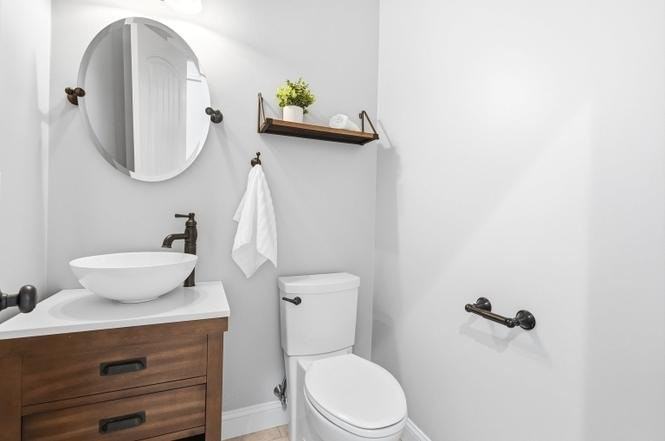 170 Kneeland Rd - Photo 7 of 14