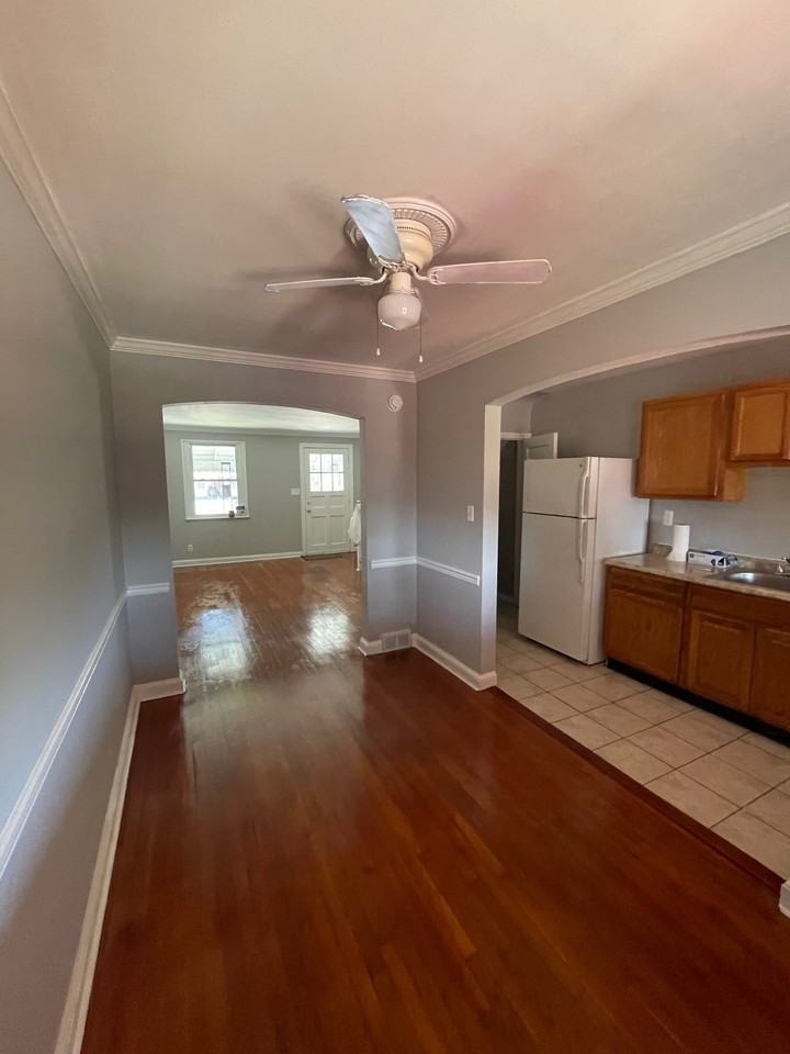 6305 Brown Ave - Photo 4 of 19