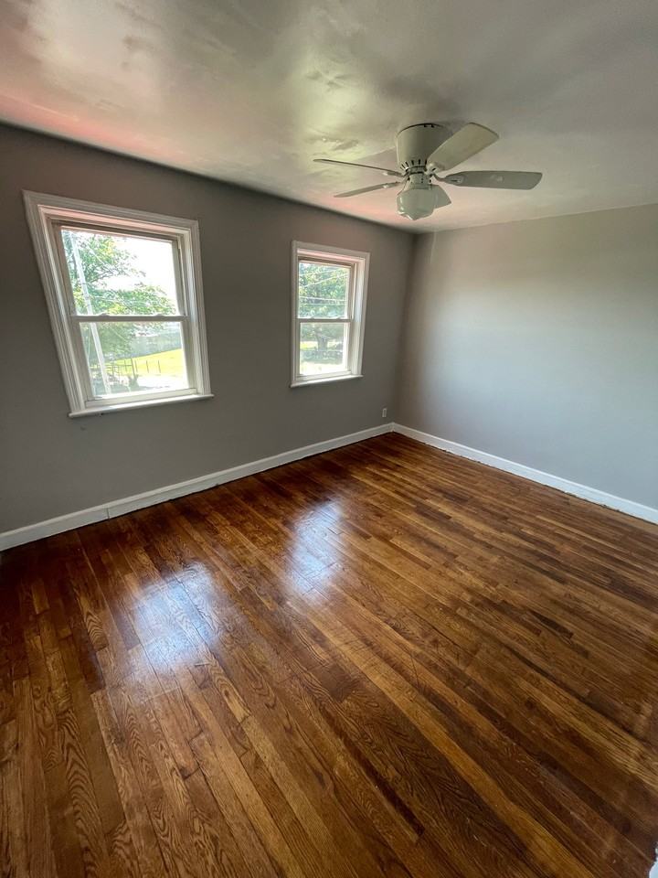 6305 Brown Ave - Photo 5 of 19