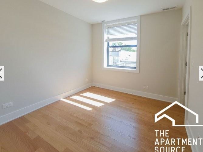 2022 W Montrose Ave #4C - Photo 6 of 10