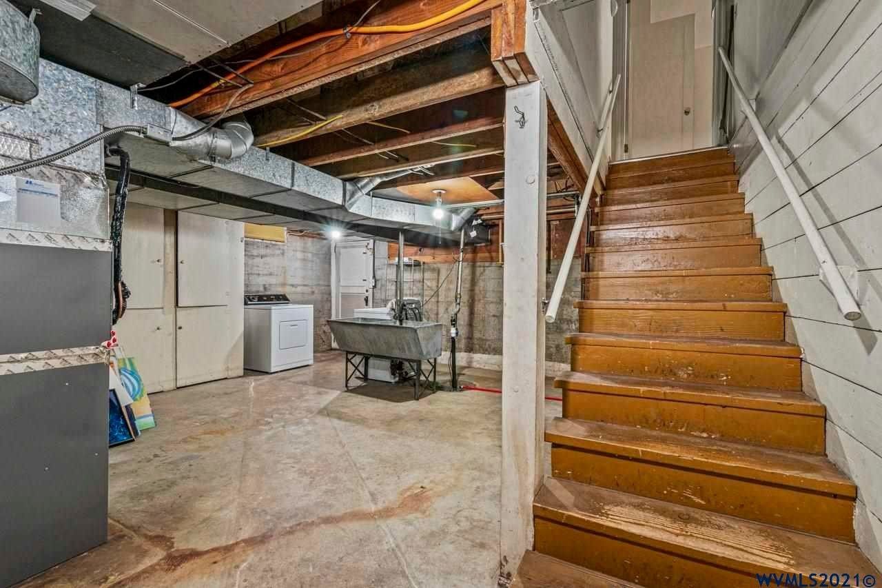 1030 16th St Ne - Photo 3 of 20