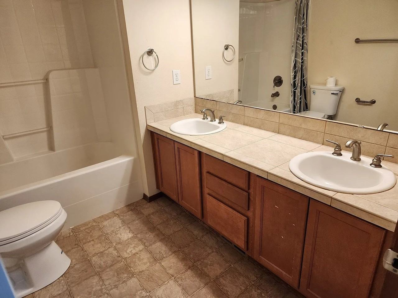 12514 28th Ave W - Photo 6 of 20