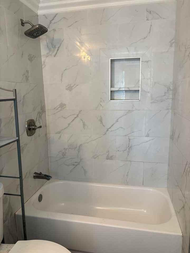 1138 Lime Ave - Photo 2 of 11