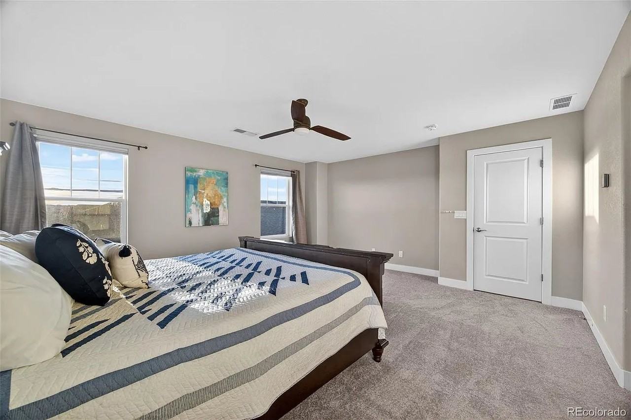 6738 Club Villa Rd - Photo 5 of 20