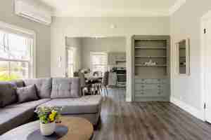 featured image of 731 S Marengo Ave #A