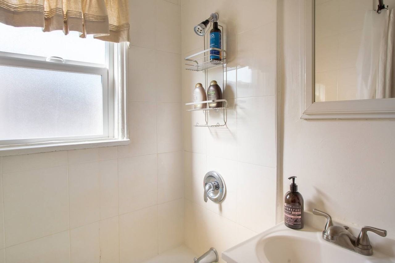 4967 Ellenwood Dr #4967 - Photo 7 of 22
