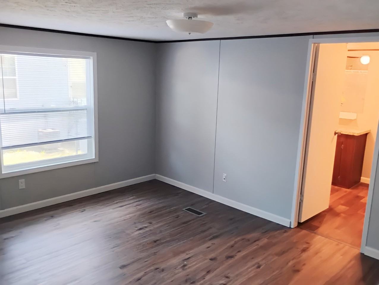 111 Rainbow Dr - Photo 4 of 13