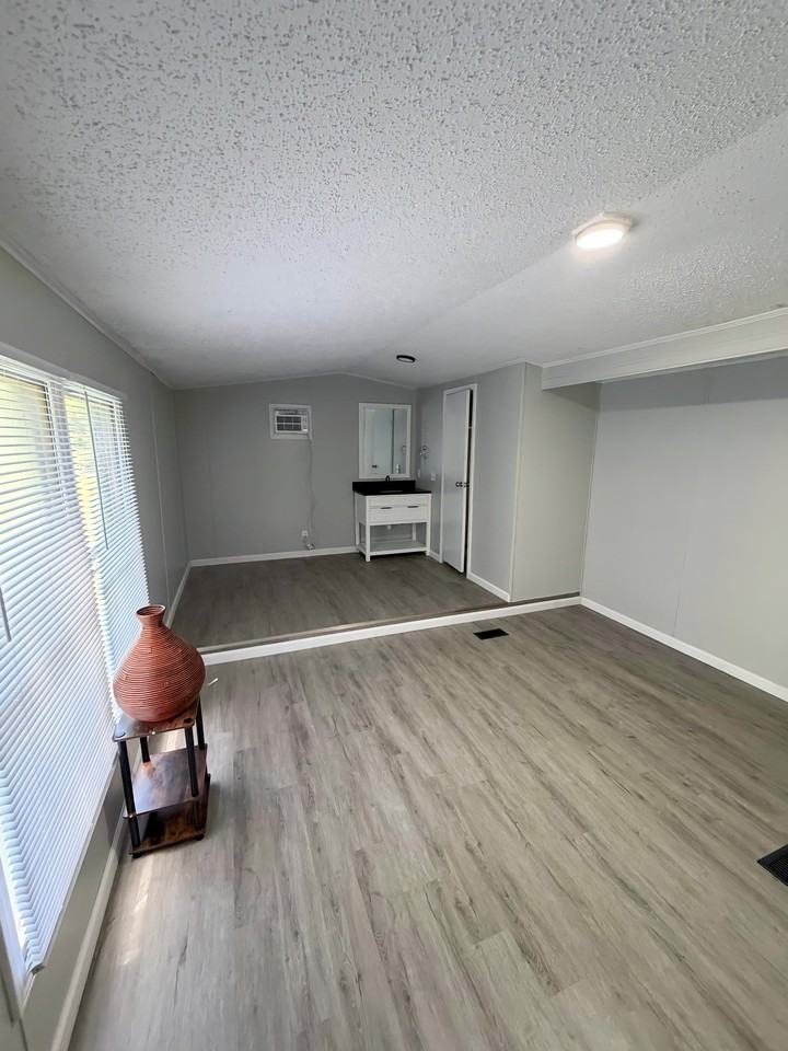 74 Deerwood Park - Photo 5 of 8