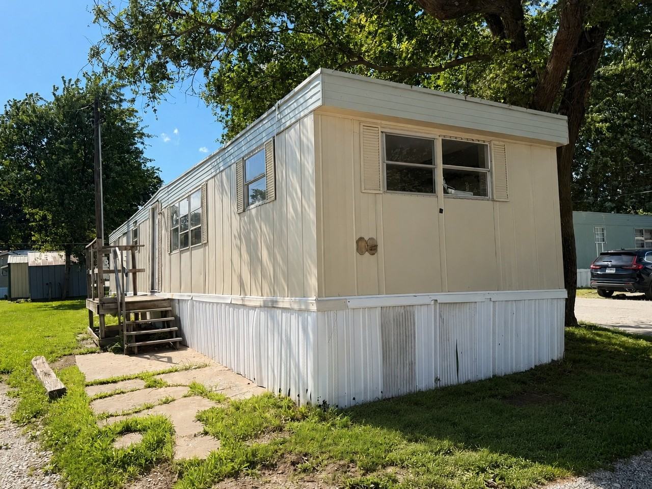 4916 Brown Station Rd #42