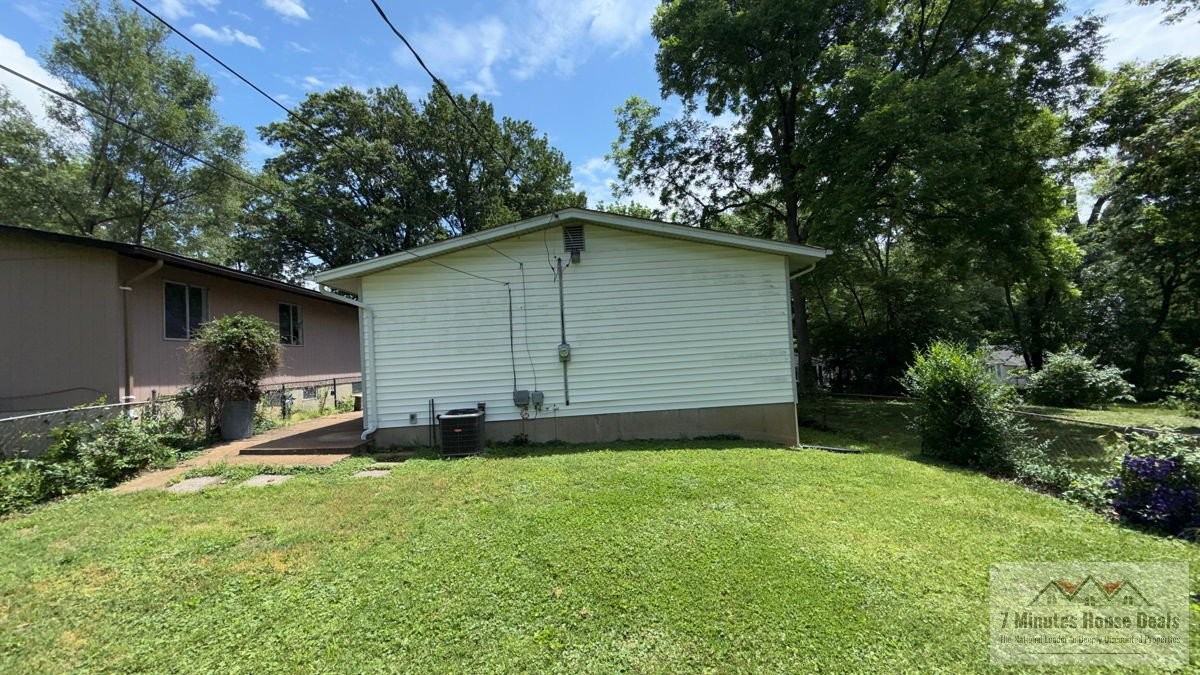 10187 Count Dr - Photo 6 of 18