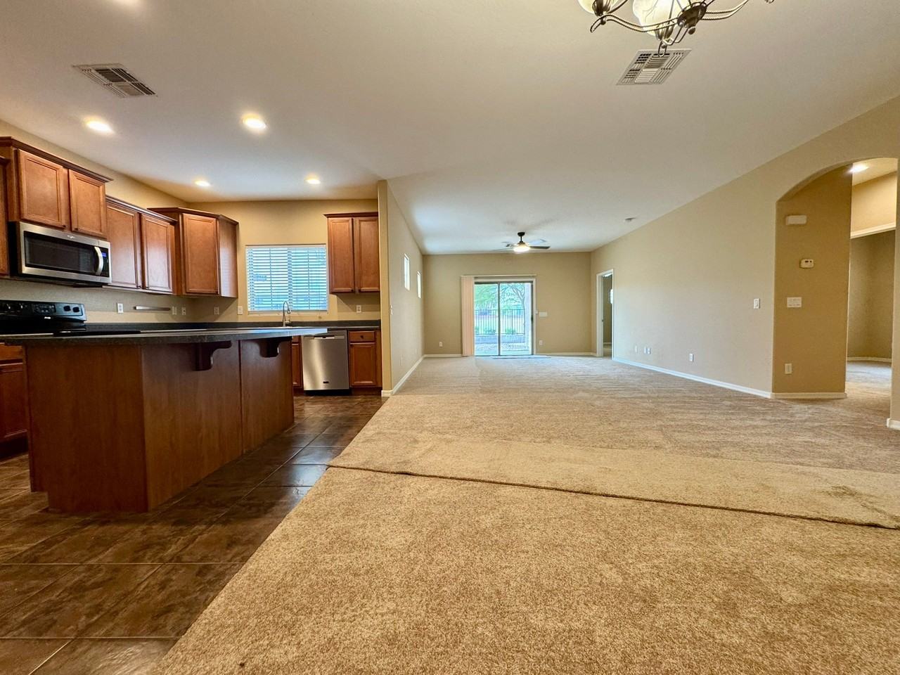 4935 W Harwell Rd - Photo 7 of 20