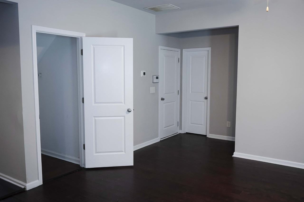 966 Ava Lynn Ln #NA - Photo 2 of 31