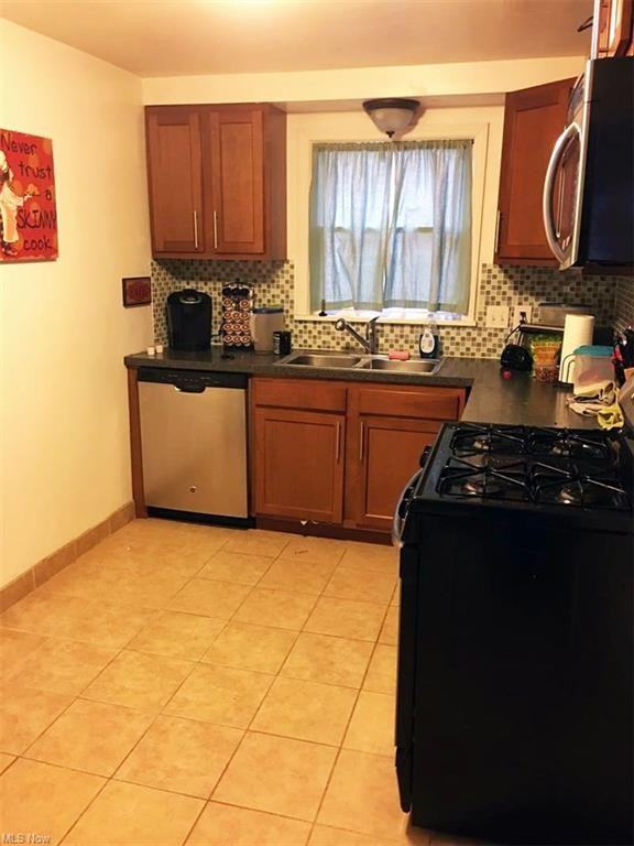13650 Cedar Rd #2 - Photo 2 of 9