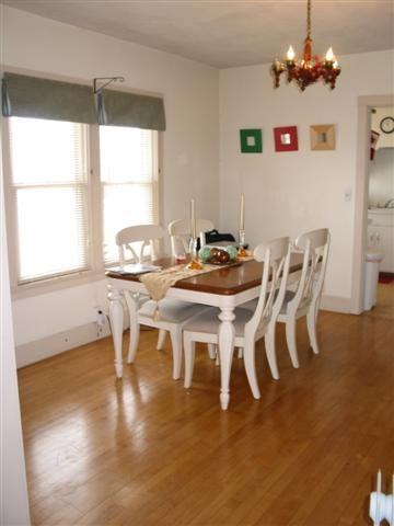 910 E Dayton St #2 - Photo 3 of 15