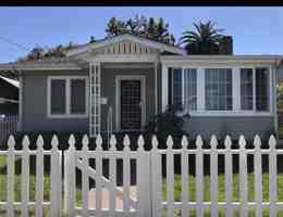 featured image of 1429 Gillespie Street