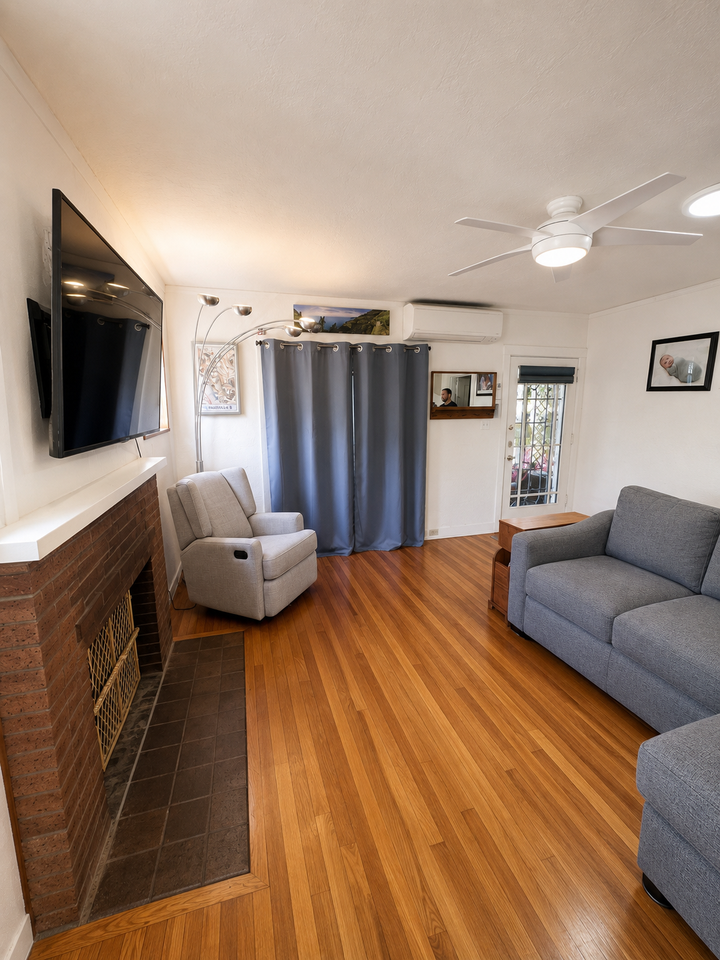 1429 Gillespie Street - Photo 2 of 27