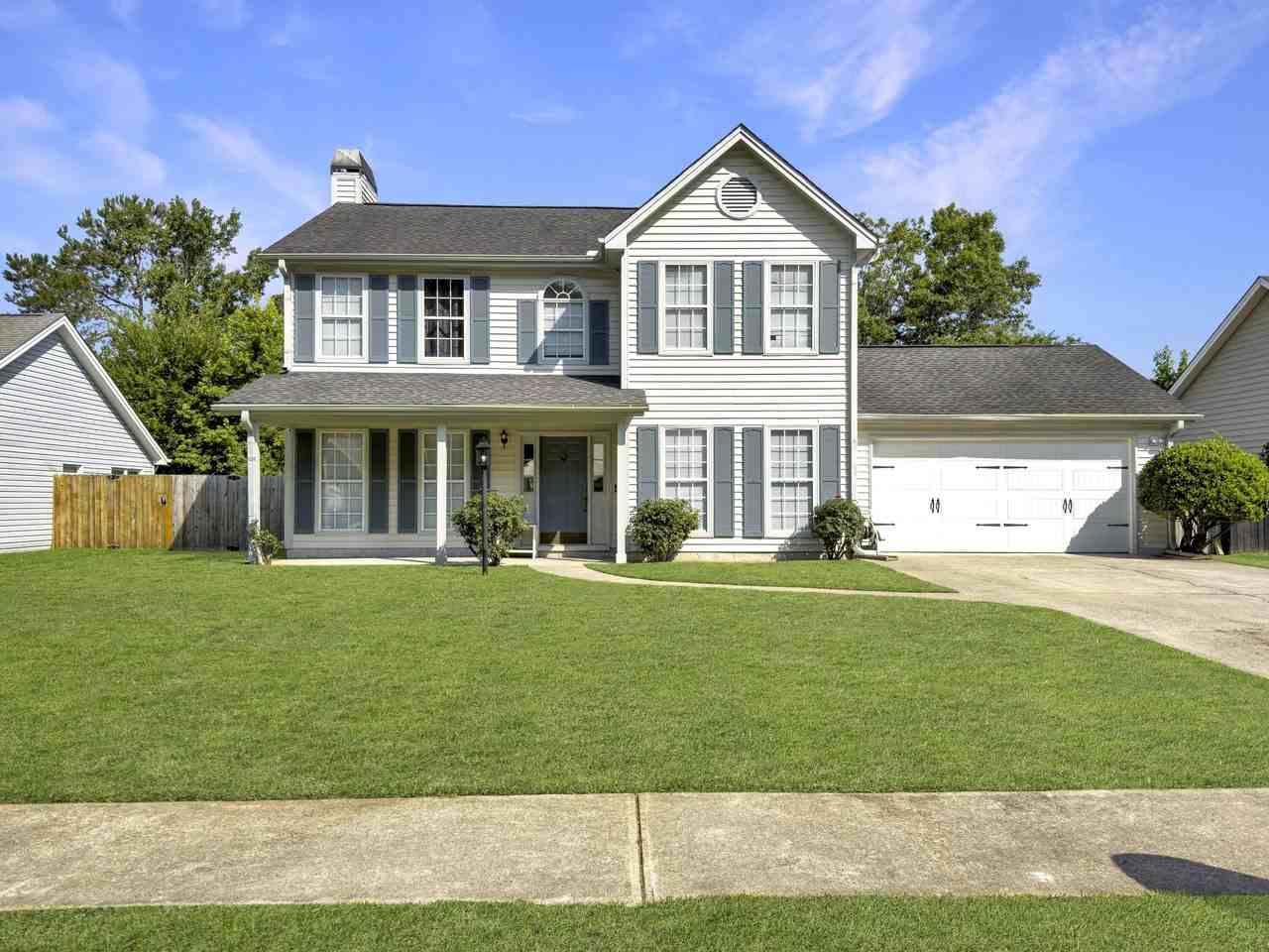108 Heron Ln - Photo 2 of 40