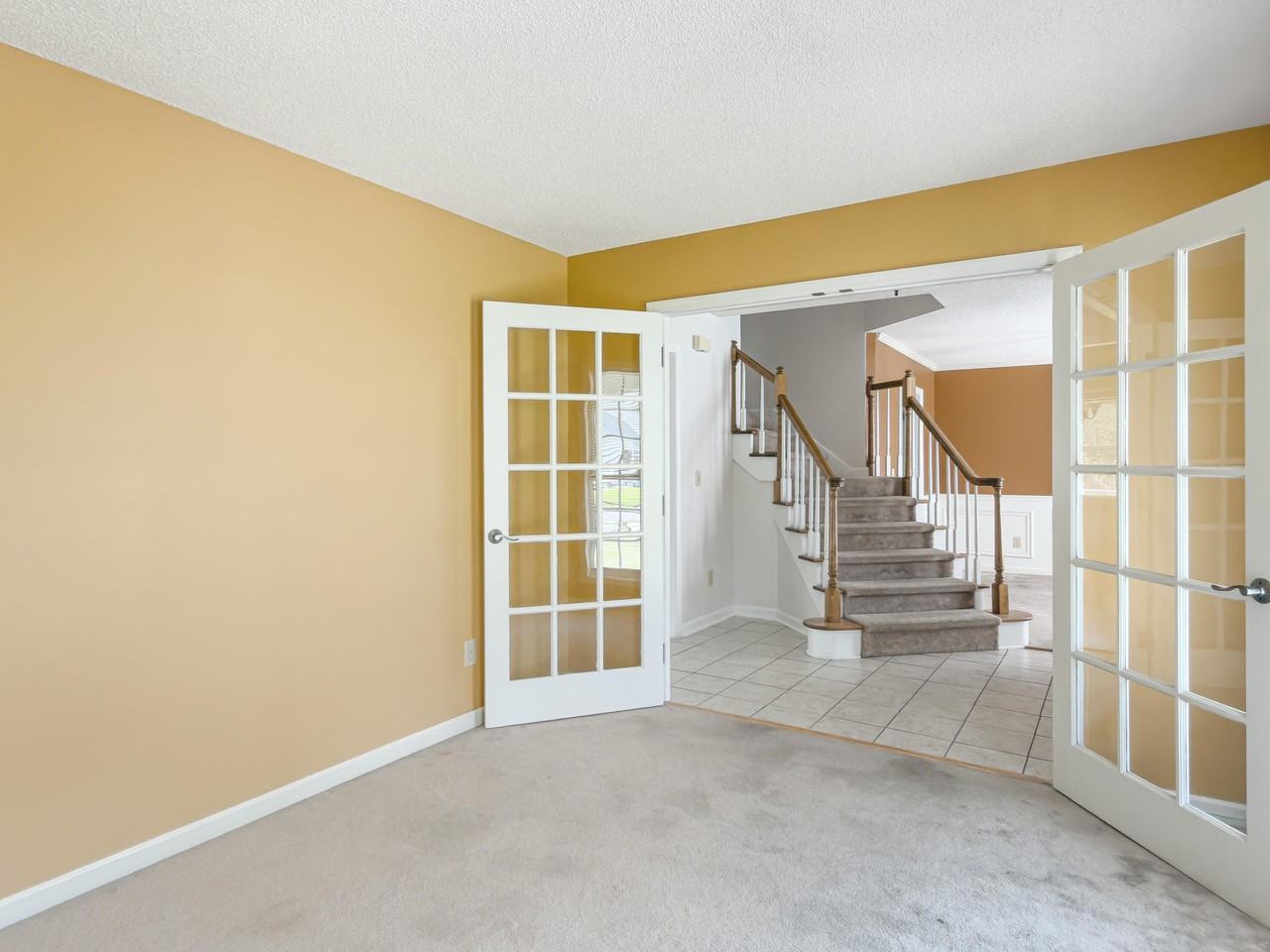 108 Heron Ln - Photo 5 of 40