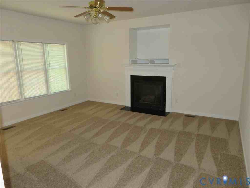 2057 Pruett Ct - Photo 7 of 19